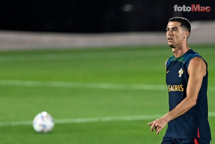 GALATASARAY TRANSFER HABERLERİ |  İspanya'dan bomba iddia: Ronaldo G.Saray'ı seçebilir!
