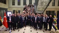Başkan Ali Koç dernekleri topladı