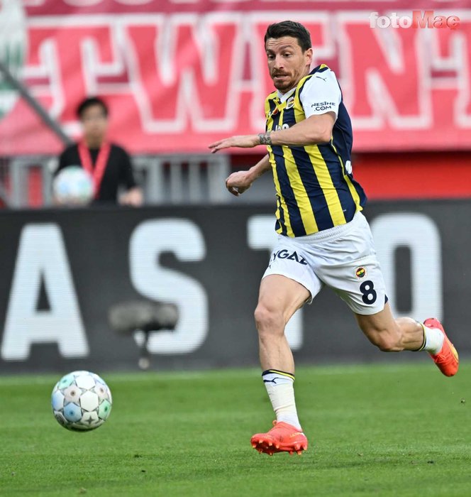 Fenerbahçe'de büyük değişim! 10 ayrılık birden