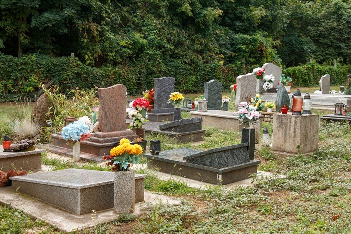 kabir-ziyaretinde-okunacak-dualar-mezarlik-ziyaretinde-hangi-sure-dua-okunur-1773904956134.jpg Kabir ziyaretinde hangi dualar okunur?