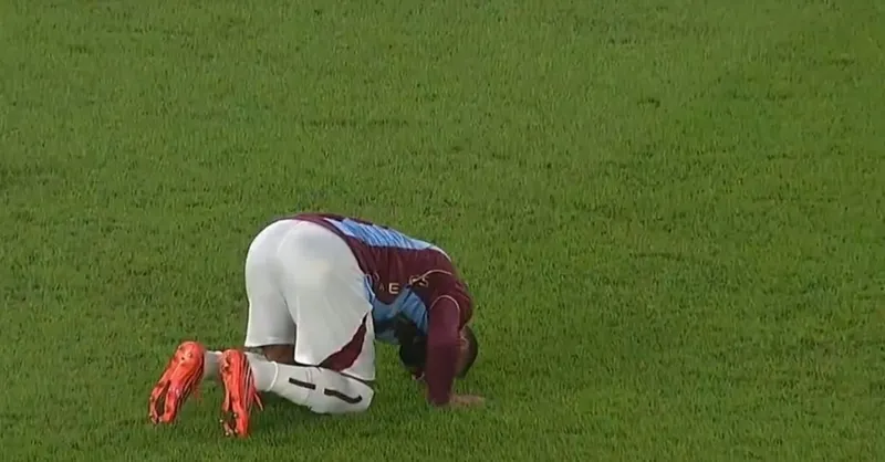 muhammed-salah-trabzonsporda-ilk-golunu-atti-var-kontrolu-sonrasi-1787502196880.jpeg