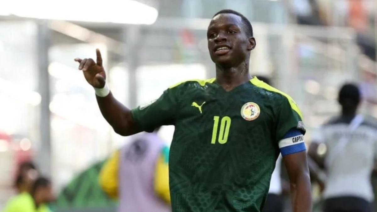 Fenerbahçe'de sürpriz gelişme! Ameliyatını yaptırdığı genç yıldız eski takımına döndü