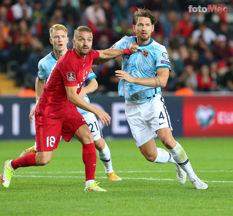 Galatasaray yönetimi önermişti! Caner Erkin'e Okan Buruk vetosu