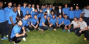 Başbakan'dan Trabzonspor'a ziyaret