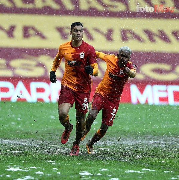 Son dakila spor haberleri: Galatasaray'da Fatih Terim kolları sıvadı! Değişim sürecek (GS spor haberi)