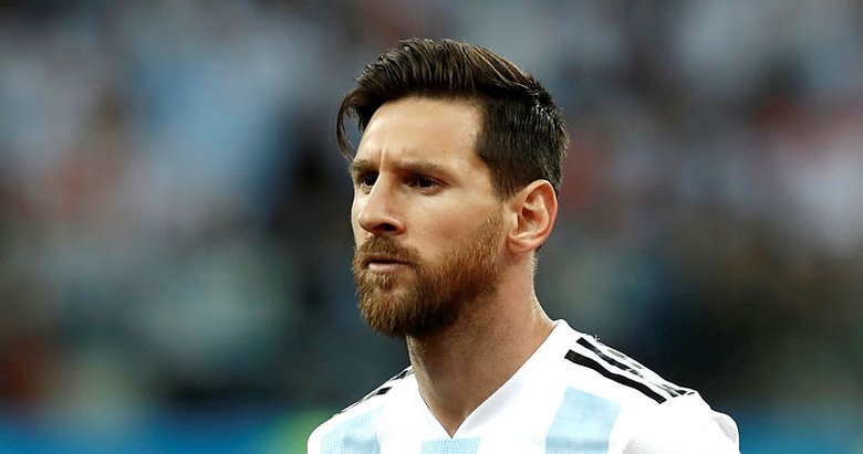 Arjantinli yıldız Lionel Messi'ye annesinden destek