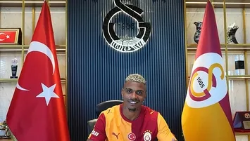 Lemina imzayı attı