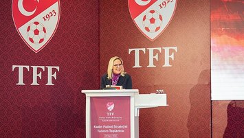 Kadın futbolu için tam zamanı