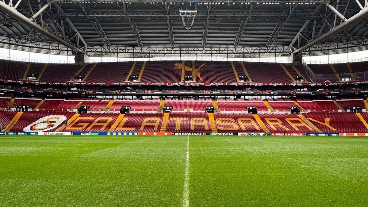 UEFA'dan Galatasaray paylaşımı!