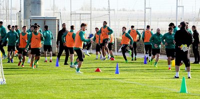 Bursaspor'da devre arası çalışmaları sürüyor