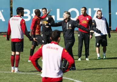 Galatasaray antrenmanındaki kavgadan kareler