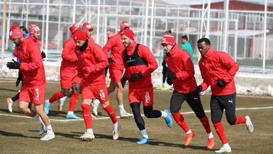 Spor Toto Süper Lig Haberleri: Demir Grup Sivasspor Altay maçı hazırlıklarına başladı