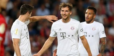 Bayern Münih Energie Cottbus'u rahat geçti