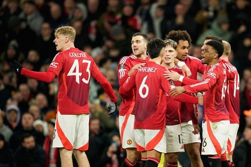 everton-manchester-united-maci-ne-zaman-saat-kacta-ve-hangi-kanalda-ingiltere-premier-lig-1740214438888.jpg