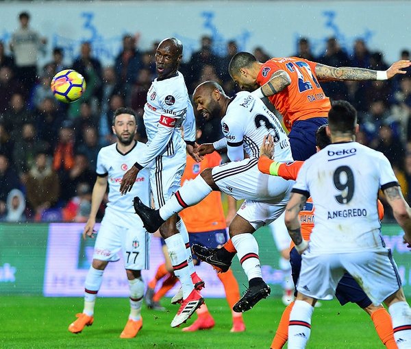 90 dakikada en çok kilit pas yapan futbolcular