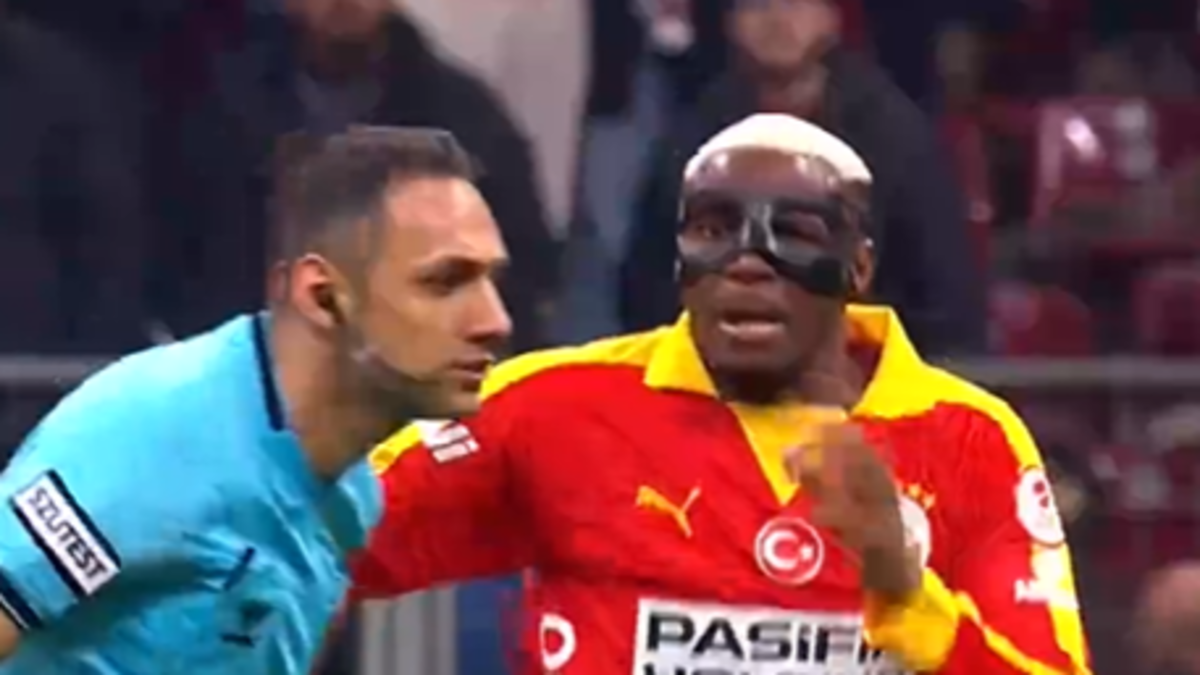 Galatasaray'da Osimhen'den hakeme sert tepki!