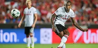 Talisca mesafe tanımadı