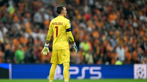 GALATASARAY HABERLERİ - Fernando Muslera'dan 4. dalya!