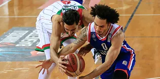 Efes zirvede