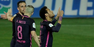 "100'ler kulübü"nün son üyesi Neymar