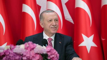 Başkan Erdoğan'dan milli sporculara tebrik telefonu