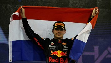 Verstappen'e rekor sözleşme!