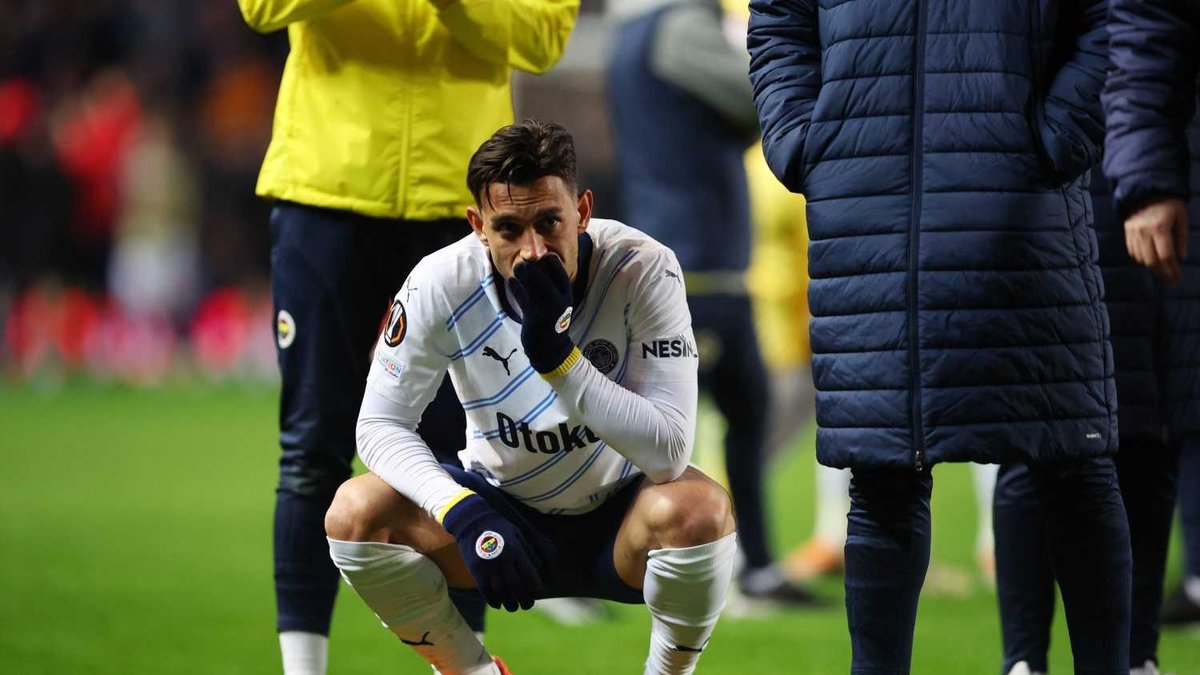 Fenerbahçe'de İrfan Can Kahveci'den flaş transfer kararı! Fenerbahçe'de İrfan Can Kahveci'den flaş transfer kararı!