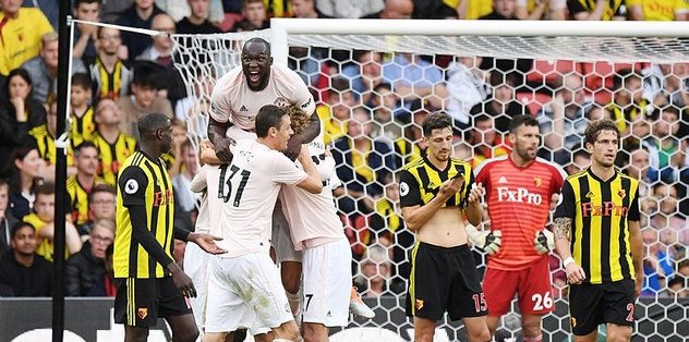 Manchester United, Watford’un yenilgisizliğini bitirdi