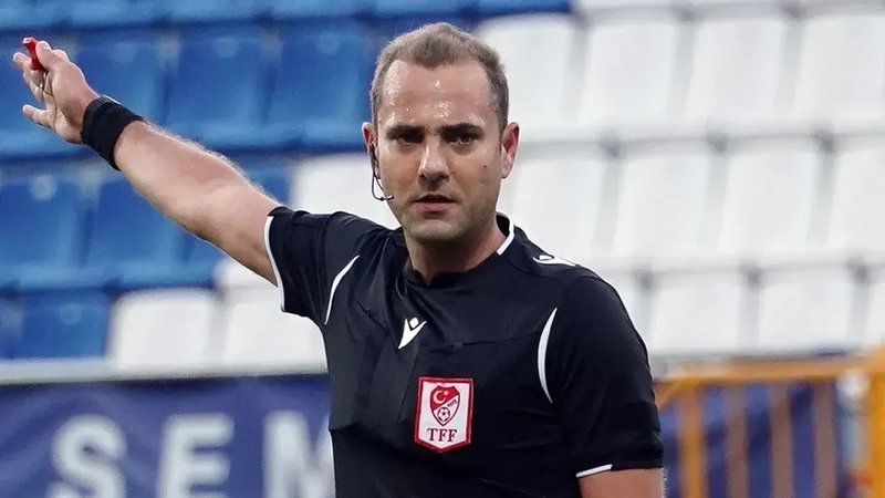 kocaelispor-galatasaray-maci-ne-zaman-saat-kacta-ve-hangi-kanalda-muhtemel-11ler-1762664325830.jpeg Kocaelispor-Galatasaray maçı hakemi