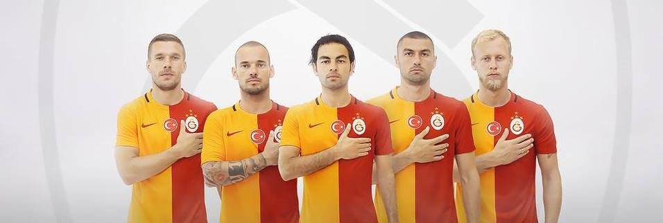 Galatasaray In 2015 16 Sezonu Formalari Son Dakika Galatasaray Haberleri Fotograflari Fotomac