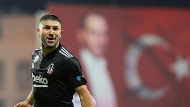 Beşiktaş'ta Güven Yalçın'dan yeni sözleşme kararı!