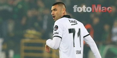 Beşiktaş idmanında tekme tokat kavga! Burak Yılmaz...