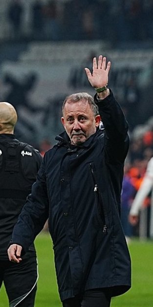 Sergen Yalçın: Yoğun bakımdan odaya çıktık