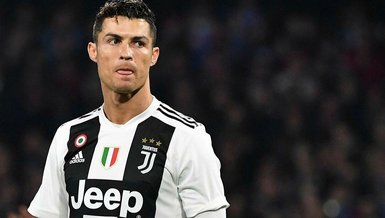 Juventus Ronaldo'yu satış listesine koydu! İşte fiyatı