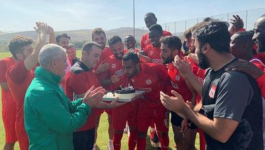 Sivassporlu Goiano'ya doğum günü sürprizi