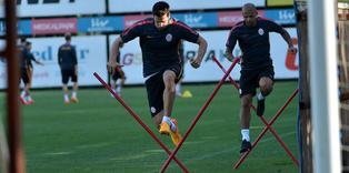 G.Saray'da derbi mesaisi