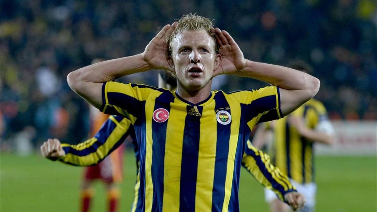 Dirk Kuyt'tan Galatasaray-Fenerbahçe derbisi yorumu! Dirk Kuyt'tan Galatasaray-Fenerbahçe derbisi yorumu!