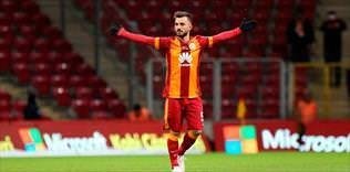 Sneijder'in görevi Emre'ye