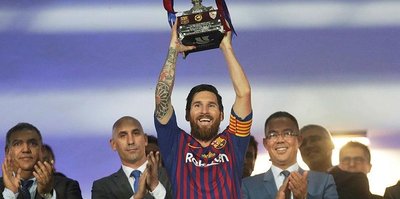 Messi’den tarihi rekor