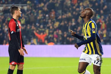 Moussa Sow: Galatasaray’da oynamayı çok isterim