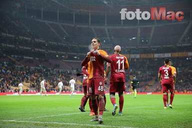 Galatasaray’da Taylan Antalyalı ile ilgili flaş karar!