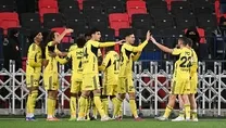 Sol bek Komşu’dan