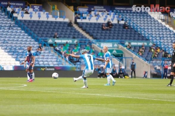 Son dakika spor haberi: Fenerbahçe'nin gündeminde Hollandalı orta saha var! Son dakika spor haberi: Fenerbahçe'nin gündeminde Hollandalı orta saha var!
