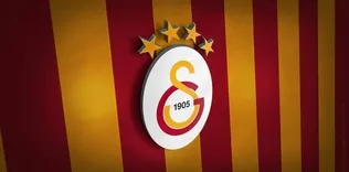 Futbolcular para bekliyor