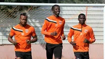 Adanaspor Altay maçına ısınıyor!
