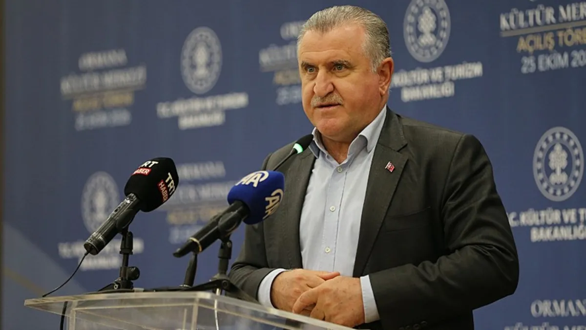 Bakan Osman Aşkın Bak'tan 29 Ekim Cumhuriyet Bayramı mesajı