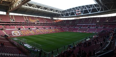 Türk Telekom Stadı'nın zemini bakıma alınıyor