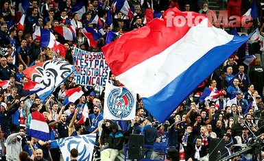 Fransa tribünlerinde skandal pankart! UEFA’dan ceza...