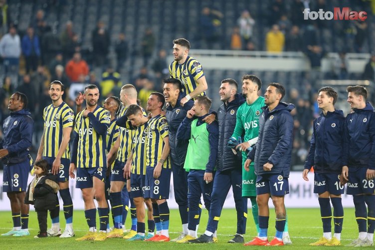 TRANSFER HABERİ: Ve imzayı atıyor! Fenerbahçe'ye Sambacı sol bek