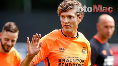 İngilizler duyurdu! Cocu Fenerbahçeli yıldızı transfer etmek istiyor